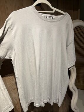 Kith Light Grey Tee – XL – $40